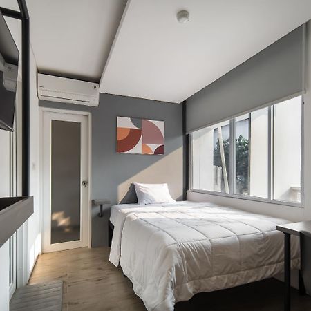 Cove Art Living Aparthotel Jakarta Exteriör bild
